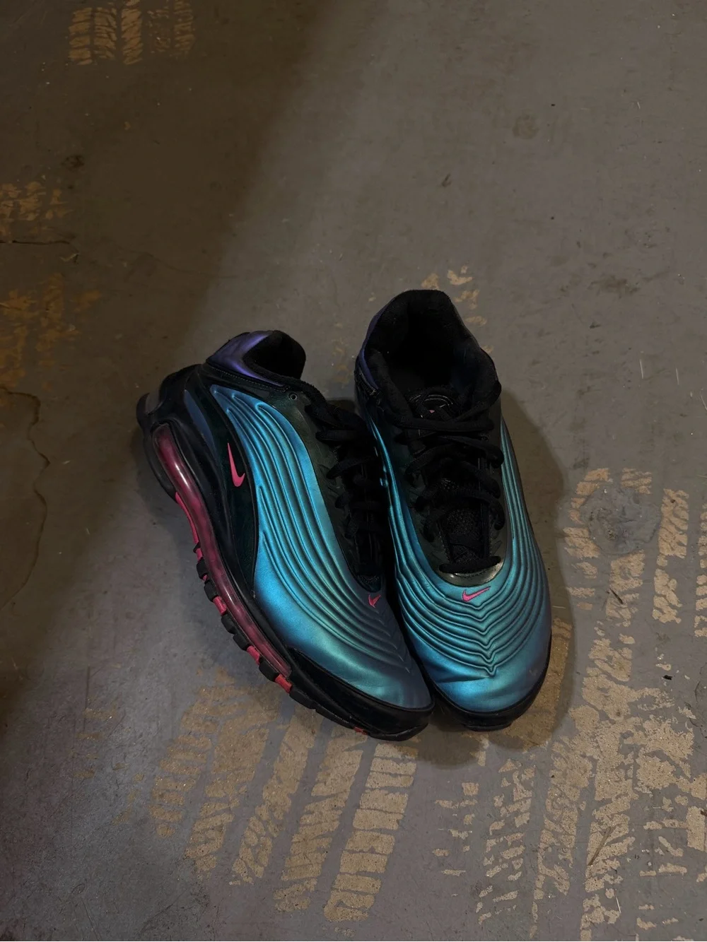 Nike eye catching